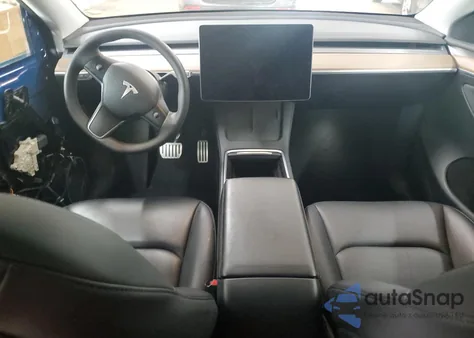 2023 Tesla Model Y Performance Dual Motor All-Wheel Drive from USA, damaged, VIN 7SAYGDEF6PF711526